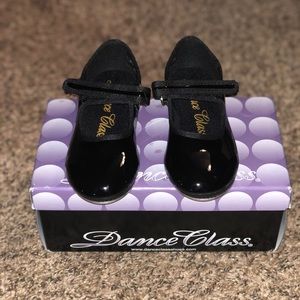Toddler girls tap shoes
